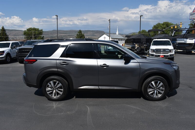 2026 Nissan Pathfinder SL - Photo 4 - Heber City, UT 84032