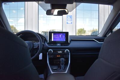 2024 Toyota RAV4 Hybrid LE   - Photo 12 - Heber City, UT 84032