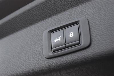 2023 Mitsubishi Outlander PHEV SEL   - Photo 10 - Heber City, UT 84032