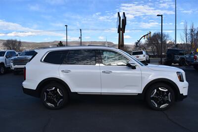 2024 Kia Telluride S   - Photo 3 - Heber City, UT 84032
