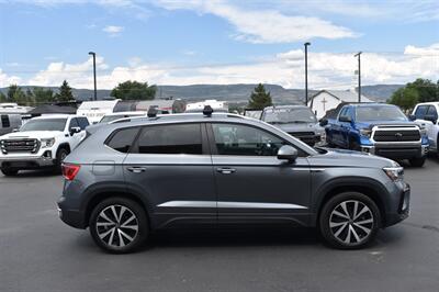 2022 Volkswagen Taos SE   - Photo 3 - Heber City, UT 84032