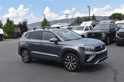 2022 Volkswagen Taos SE   - Photo 1 - Heber City, UT 84032