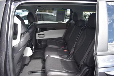 2023 Kia Carnival EX   - Photo 13 - Heber City, UT 84032