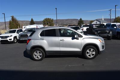 2016 Chevrolet Trax LT   - Photo 3 - Heber City, UT 84032