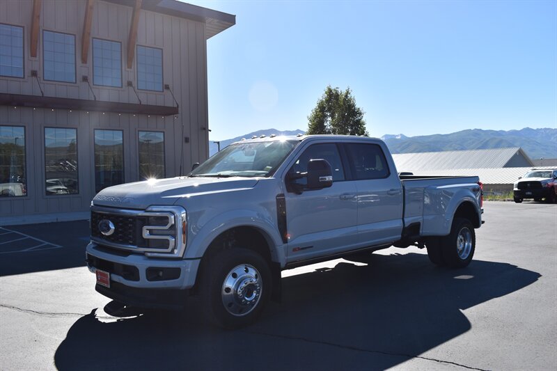 2025 Ford F-450 Super Duty Platinum - Photo 2 - Heber City, UT 84032