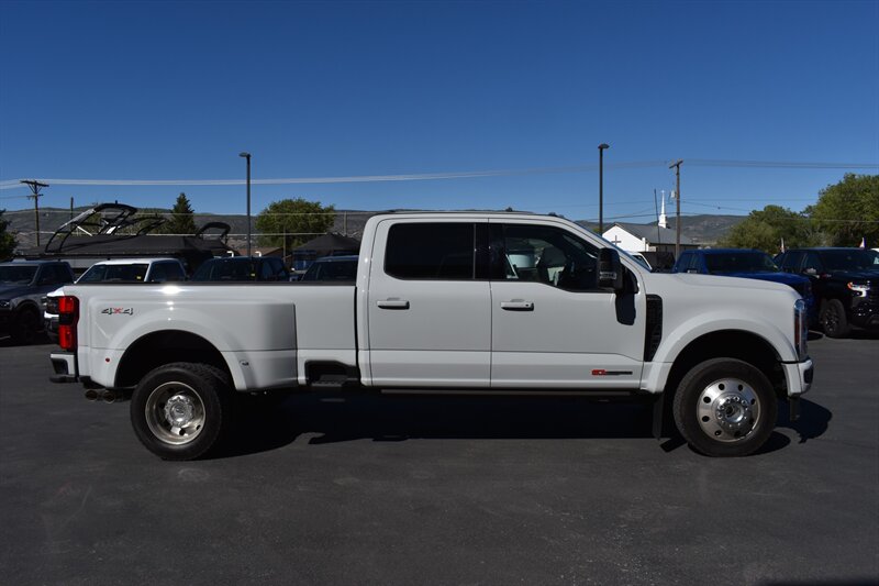 2025 Ford F-450 Super Duty Platinum - Photo 3 - Heber City, UT 84032
