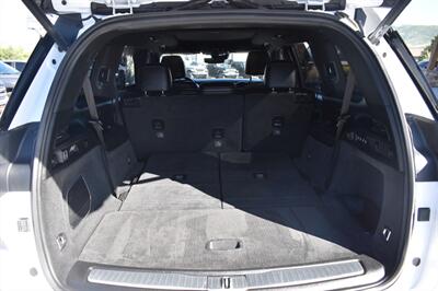 2022 Jeep Grand Cherokee L Overland   - Photo 10 - Heber City, UT 84032