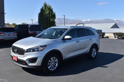 2017 Kia Sorento LX   - Photo 2 - Heber City, UT 84032