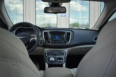 2016 Chrysler 200 Limited   - Photo 12 - Heber City, UT 84032