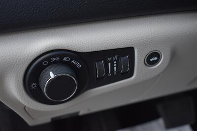 2016 Chrysler 200 Limited   - Photo 17 - Heber City, UT 84032