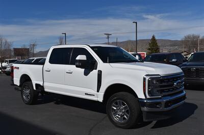 2023 Ford F-350 Super Duty Lariat Truck