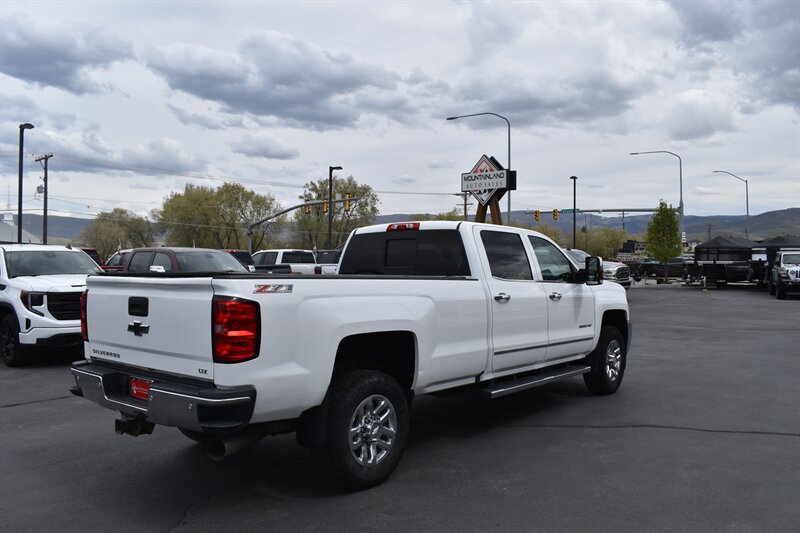 2016 Chevrolet Silverado 3500HD LTZ - Photo 5 - Heber City, UT 84032