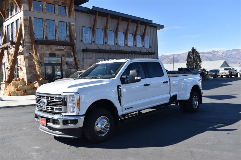 2024 Ford F-350 Super Duty XLT  