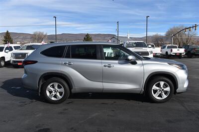 2024 Toyota Highlander LE   - Photo 3 - Heber City, UT 84032