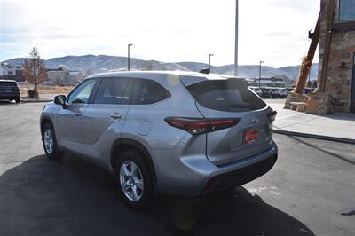 2024 Toyota Highlander LE   - Photo 6 - Heber City, UT 84032