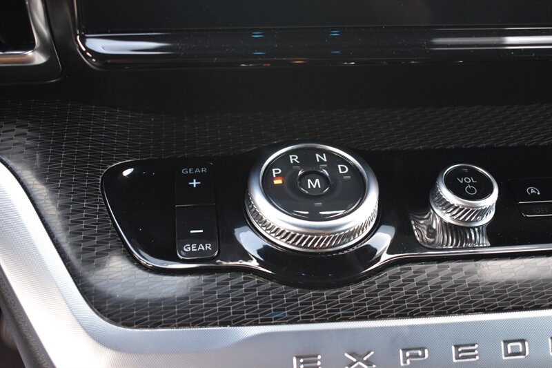 2025 Ford Expedition MAX Platinum - Photo 30 - Heber City, UT 84032
