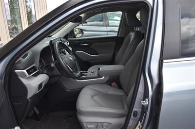 2024 Toyota Highlander XLE   - Photo 17 - Heber City, UT 84032