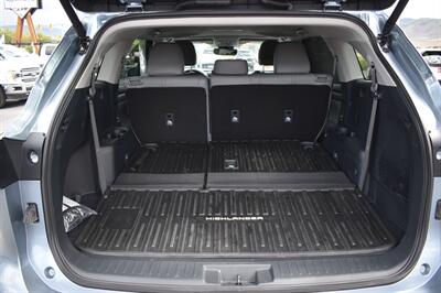 2024 Toyota Highlander XLE   - Photo 9 - Heber City, UT 84032