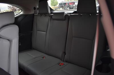 2024 Toyota Highlander XLE   - Photo 12 - Heber City, UT 84032
