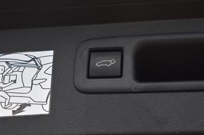 2024 Toyota Highlander XLE   - Photo 10 - Heber City, UT 84032