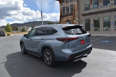 2024 Toyota Highlander XLE   - Photo 6 - Heber City, UT 84032