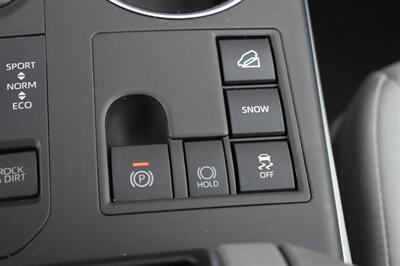 2024 Toyota Highlander XLE   - Photo 23 - Heber City, UT 84032