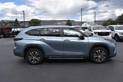 2024 Toyota Highlander XLE   - Photo 3 - Heber City, UT 84032