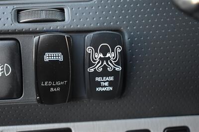 2014 Toyota Tacoma V6   - Photo 15 - Heber City, UT 84032