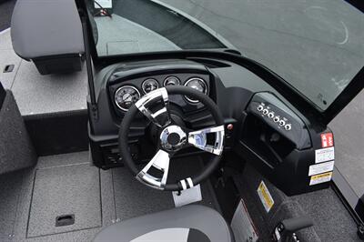 2026 Lowe Fishing Machine 1675 Walk Thru 90hp Mercury 4-Stroke   - Photo 27 - Heber City, UT 84032