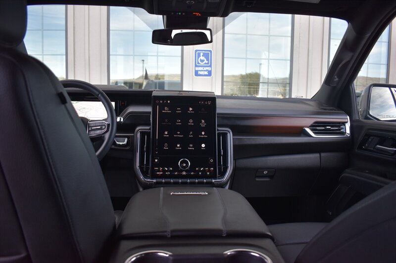 2025 GMC Yukon XL Denali - Photo 16 - Heber City, UT 84032
