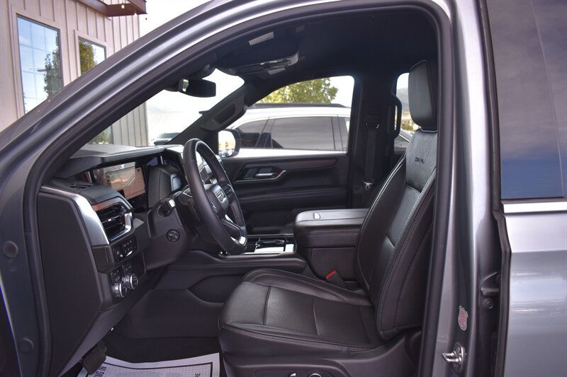 2025 GMC Yukon XL Denali - Photo 17 - Heber City, UT 84032