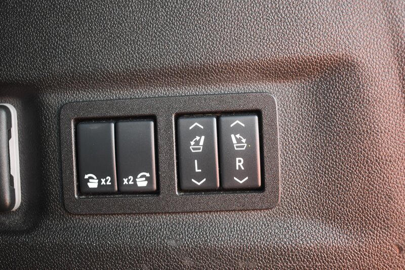 2025 GMC Yukon XL Denali - Photo 10 - Heber City, UT 84032