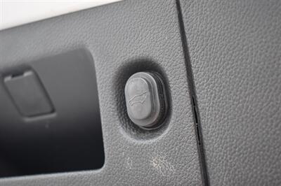 2020 Chevrolet Suburban LT   - Photo 11 - Heber City, UT 84032