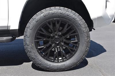 2024 Toyota 4Runner SR5   - Photo 11 - Heber City, UT 84032