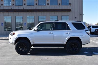 2024 Toyota 4Runner SR5   - Photo 4 - Heber City, UT 84032