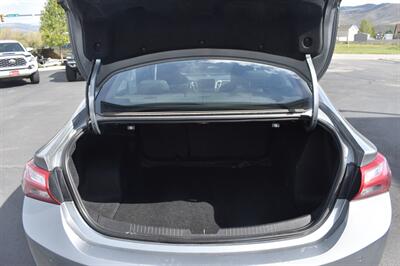 2024 Chevrolet Malibu LT - Photo 8 - Heber City, UT 84032