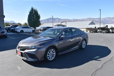 2022 Toyota Camry SE Nightshade   - Photo 2 - Heber City, UT 84032