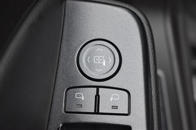 2018 Chevrolet Suburban LT - Photo 19 - Heber City, UT 84032