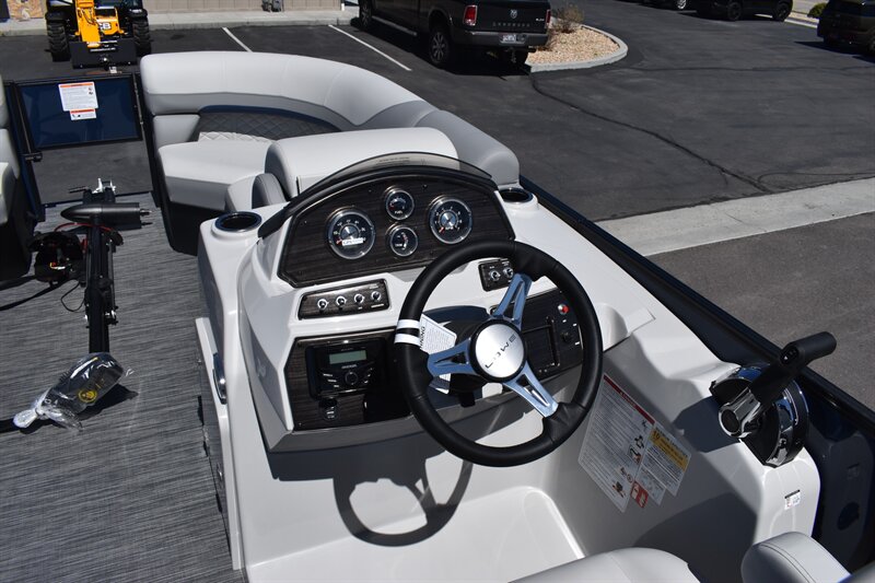 2026 Lowe SF212 115hp PRO XS Mercury 4-Stroke - Photo 32 - Heber City, UT 84032