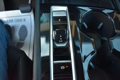 2025 Volkswagen Atlas SE 4Motion   - Photo 24 - Heber City, UT 84032