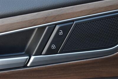 2025 Volkswagen Atlas SE 4Motion   - Photo 19 - Heber City, UT 84032