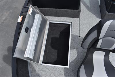 2026 Lowe FM1775 Walk Thru 115hp ELPT PRO XS 4S   - Photo 24 - Heber City, UT 84032