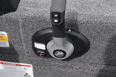 2026 Lowe FM1775 Walk Thru 115hp ELPT PRO XS 4S   - Photo 35 - Heber City, UT 84032