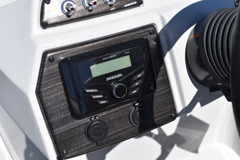 2026 Lowe SF212 115hp PRO XS Mercury 4-Stroke - Photo 31 - Heber City, UT 84032