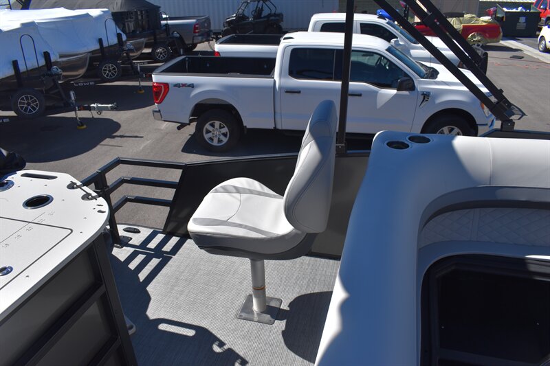 2026 Lowe SF212 115hp PRO XS Mercury 4-Stroke - Photo 25 - Heber City, UT 84032