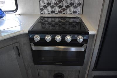2020 Heartland Northtrail 31 BHDD   - Photo 18 - Heber City, UT 84032