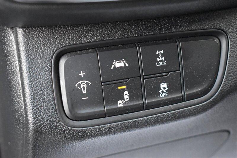 2020 Hyundai SANTA FE SEL - Photo 18 - Heber City, UT 84032