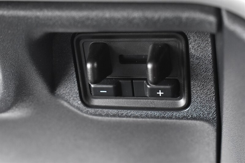 2025 Ford Expedition MAX Active - Photo 27 - Heber City, UT 84032