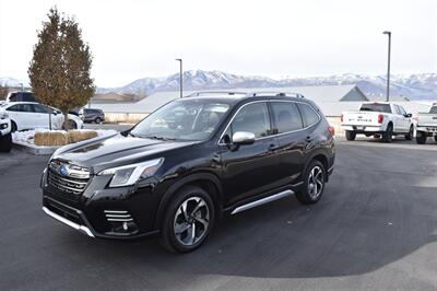 2023 Subaru Forester Touring   - Photo 2 - Heber City, UT 84032