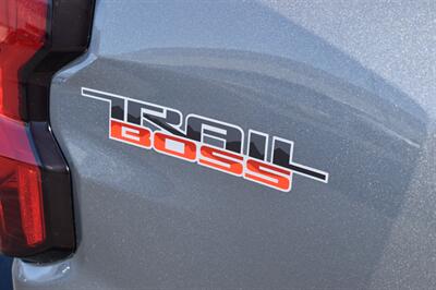 2023 Chevrolet Colorado Trail Boss - Photo 10 - Heber City, UT 84032